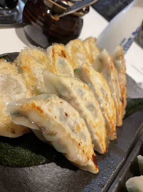 上海餃子館（シャンハイギョウザカン） - 泉中央（餃子）の写真