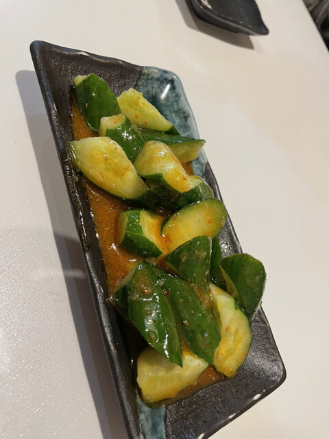 上海餃子館（シャンハイギョウザカン） - 泉中央（餃子）の写真