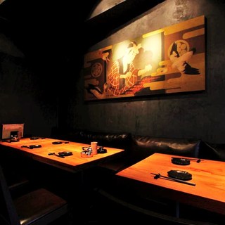 落ち着いた雰囲気の店内