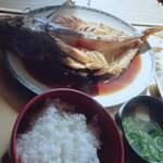 魚屋の磯料理 まるとし - 