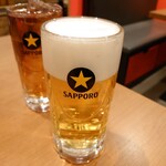 三軒茶屋ホルモン 玄 - ビール、ウーロンハイ