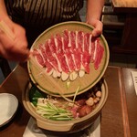 そば處大野屋 - 鴨鍋はオーナーが目の前で調理してくださいました