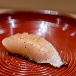 鮨　縁 - 2023.3 鰆（さわら）藁焼き塩胡椒握り