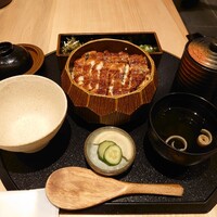 うなぎ四代目菊川 東京駅黒塀横丁店 - 
