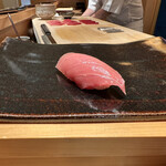 鮨 つぼみ - 中トロ(腹)