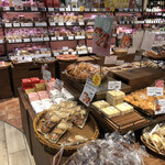 KINOKUNIYA Bakery - 店内②