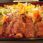 福万寿 - 「信州牛ステーキ重」をアップで