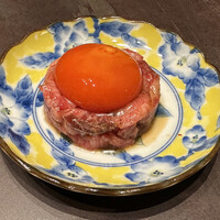 焼肉 きたん 法善寺 - イチボ肉のユッケ