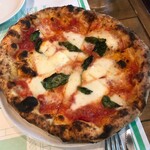 ア フェネステッラ - 