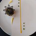 cafe Ondo - 自家製サーモンマリネとピュイ産レンズ豆のガトー