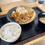 Izakaya Nakachan No Ie - 生姜焼き定食