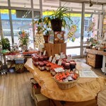 天狗屋養蜂店 - 内観④