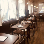 大雄山線駅舎カフェ1の1 - 