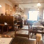 大雄山線駅舎カフェ1の1 - 