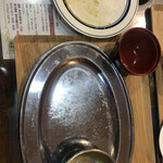 キッチン あずま - ヤギカレー完食^_^