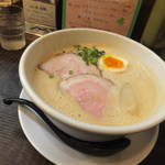 ラーメン家 みつ葉 - 