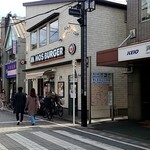 支那そば たんたん亭 - 右が改札　左お店　メチャクチャ駅前ですｗｗｗ