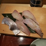 Uogashi Teppen Sushi - 瀬戸内（五貫）太刀魚、鯛、カンパチ、島アジ、鰆