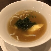麗白 - スープ