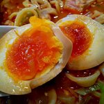 まる重 - 味玉は自分で割るタイプです