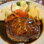 丸千葉 - 週末限定ハンバーグ。