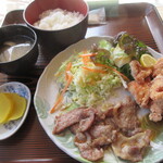 Kanaru - ハーフハーフ定食（唐揚げ、焼肉）1,020円