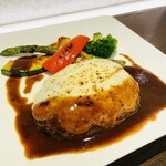 Hamburg Steak with melty cheese