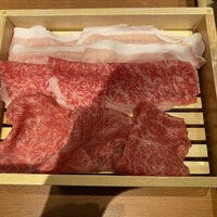 しゃぶしゃぶと焼肉 わにく ミッドランドスクエア店 - 