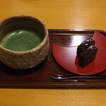 天のや - お茶セット和菓子付き