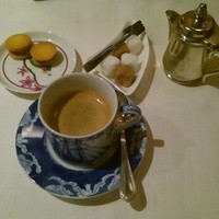 横濱元町 霧笛楼 - 食後の飲み物とお茶菓子