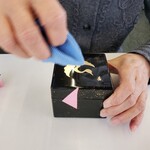 石川県観光物産館 - 金箔貼り体験