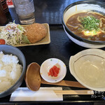 鶴々 - カレーうどん定食