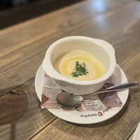 熟成和牛ステーキグリルド エイジング・ビーフ 横浜店 - オニオンポタージュ