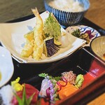 Tempura and sashimi gozen