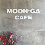 MOON-GA CAFE - MOON-GA
      CAFE