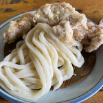 Teuchi udon mugizou - 抜群の存在感を示すうどん