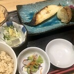 和み食 風流 - アブラカレイ西京焼き定食