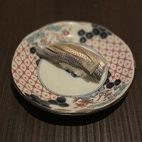 鮨利﨑 青山 - 肉厚なコハダ