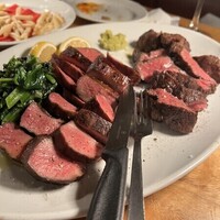 カルネジーオ イースト - 