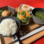 飯ト汁 合 - めっちゃお腹いっぱいになる