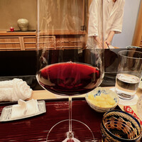 鮨 あらい - ピノワールは醤油と合う