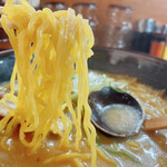 らーめん 信玄 - リフトアップ