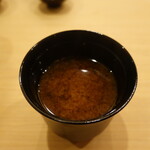 すし処 睦月 - 赤出汁