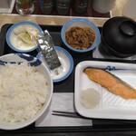 松屋 - 焼魚朝定食