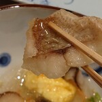 すし徳灑落 - 春子鯛。知らないから、メモに職人さんの言った通りに「カスゴダイ」と。美味しかった。揚げ出しのダシダシしている感じも、くどくない。けど、ダシダシしてた。