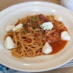 ガスト - トマトソーススパゲティ＆モッツァレラチーズ