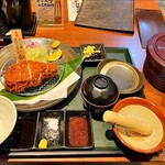 Katsuhiro - 厚切りロースカツ定食　1848円税込