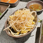 焼肉マウム - もやしナムル