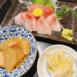 Koukai - おまかせ定食　刺身盛、煮物、漬物