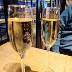 Le Bar A Vin 52 Azabu Tokyo - ハッピーアワーのシャンパン